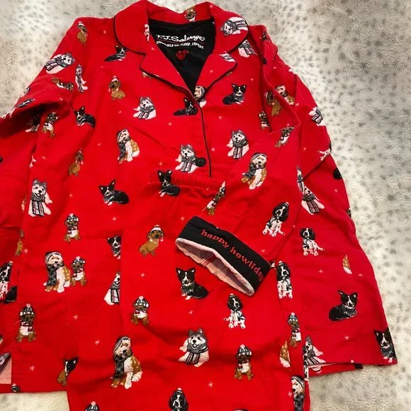 P.J. Salvage Happy Howlidays Flannel Pajamas - Picture 4 of 5